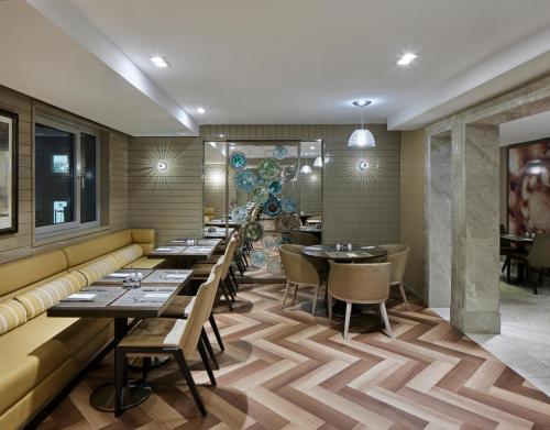 TITANIC Comfort Mitte